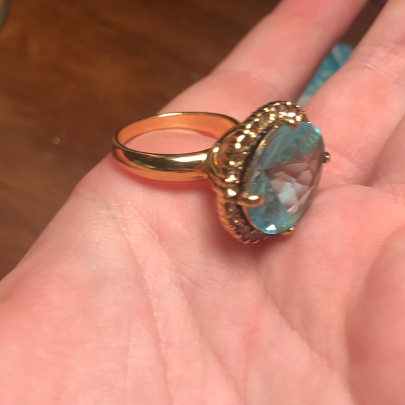 Ring - Picture 1 of 1